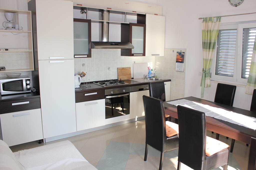 Apartments 4 Dolphins ロゴズニッツァ 部屋 写真
